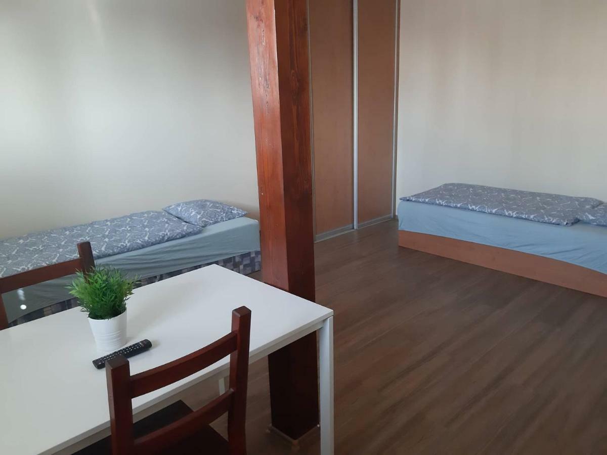 Penzion V Zatacce Plzen Bagian luar foto