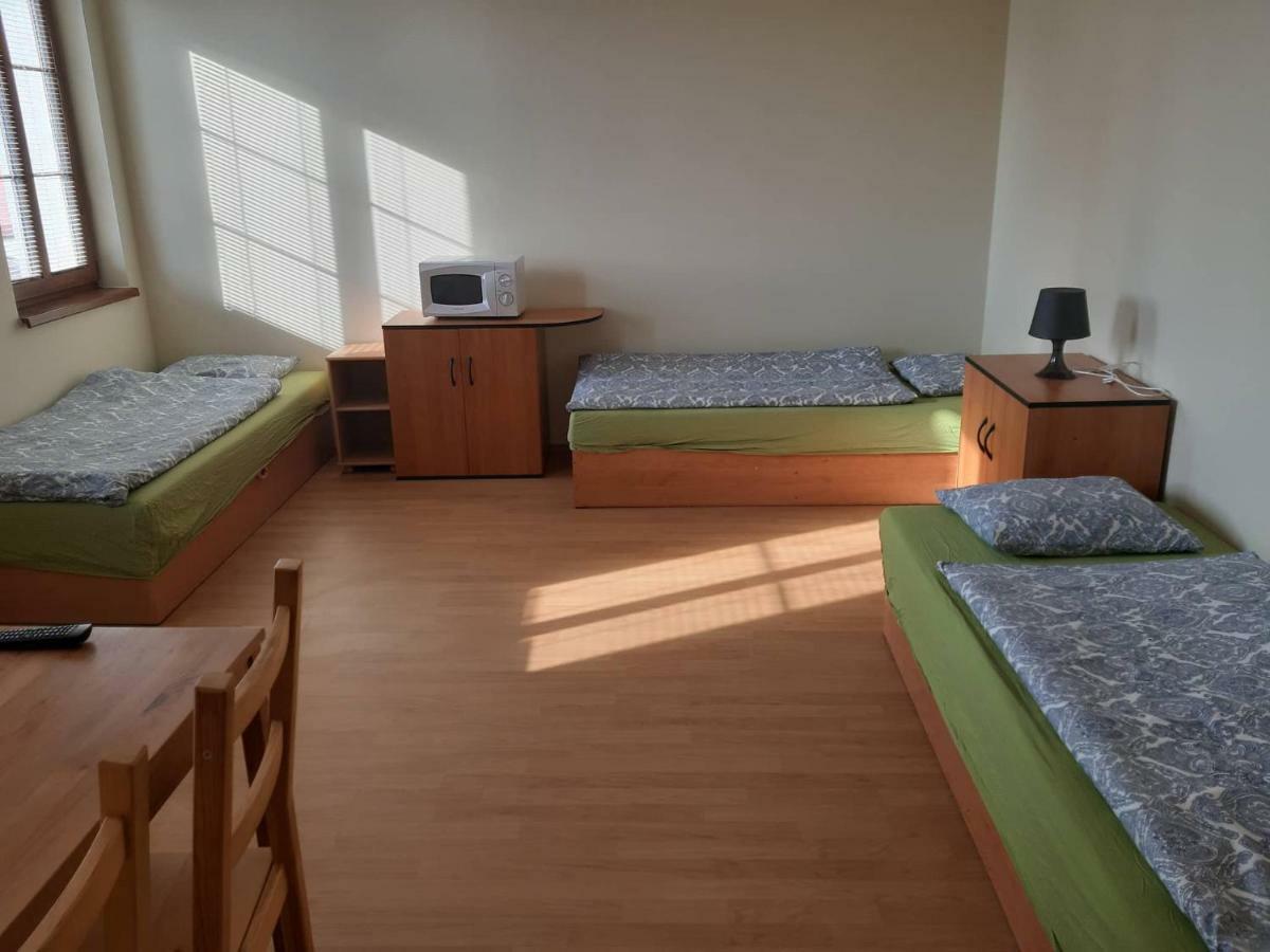 Penzion V Zatacce Plzen Bagian luar foto